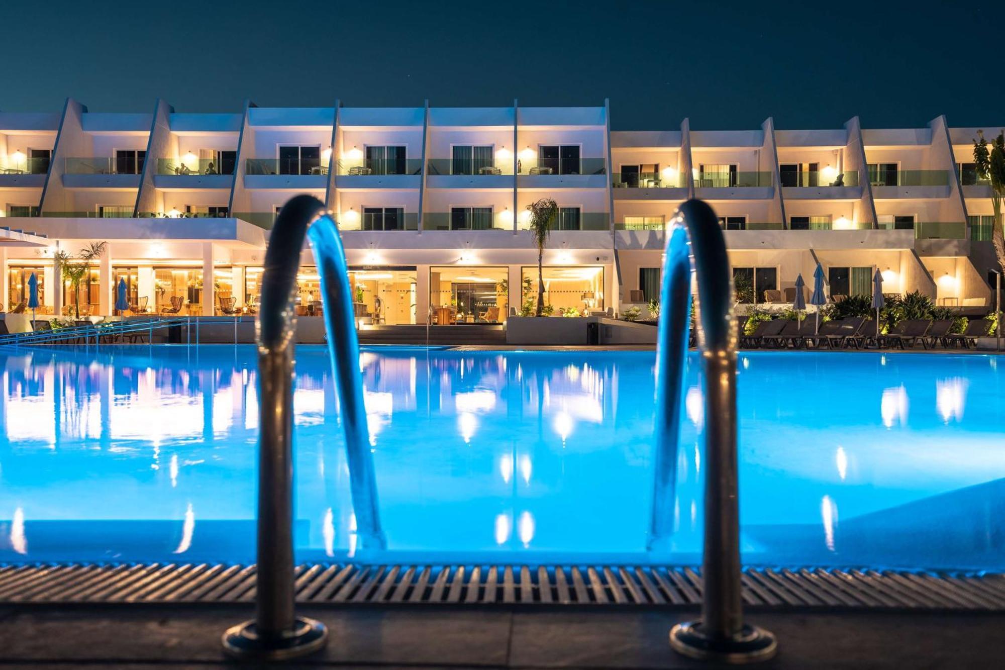 Radisson Blu Resort, Lanzarote Adults Only Costa Teguise Extérieur photo
